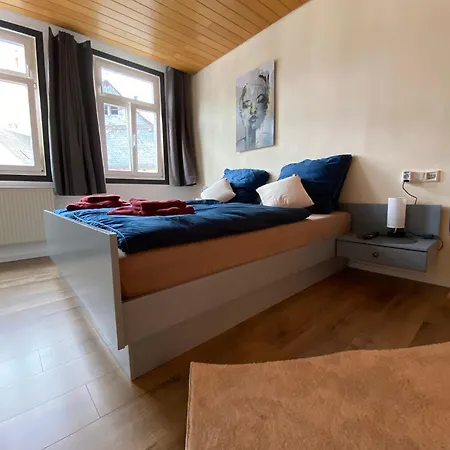 Münzbach Ferienzimmer Im Historischen Stadtkern Gasthof 3*