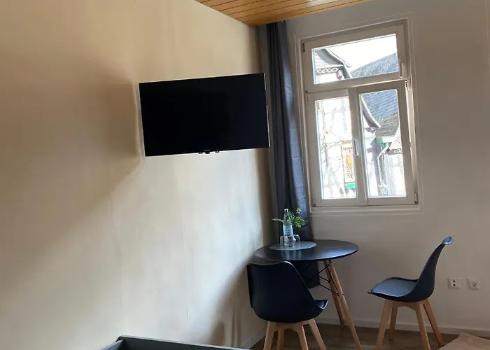 Muenzbach Ferienzimmer Im Historischen Stadtkern Casa de hóspedes 3*