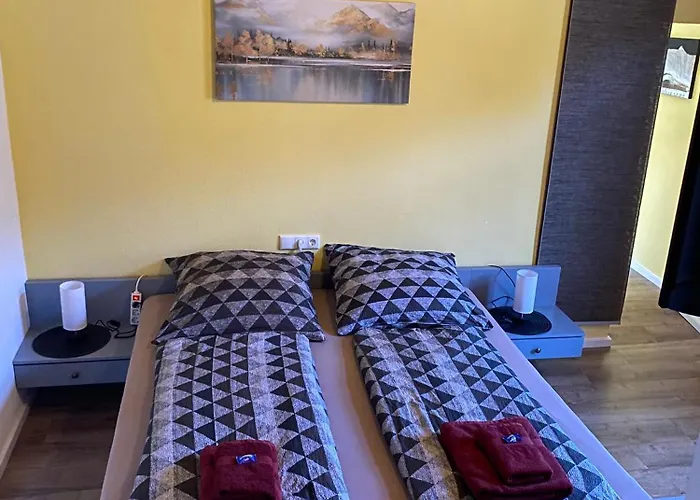 Muenzbach Ferienzimmer Im Historischen Stadtkern Casa de hóspedes